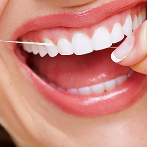 Get expert guidance on daily oral care and food habits to prevent bad breath and maintain long-lasting freshness.